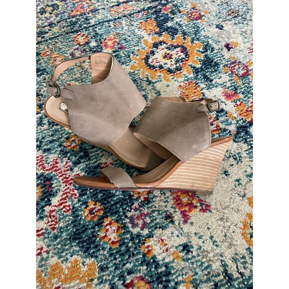 Halogen Clarette Brown Leather‎ Wedge Sandals Size 7.5 - Picture 2 of 9